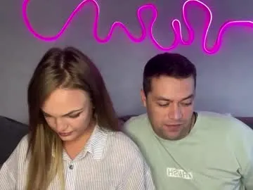 deeplookscouple Image 6