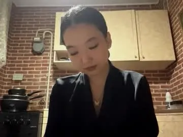 dears_pearlss – webcam model profile photo Image 2