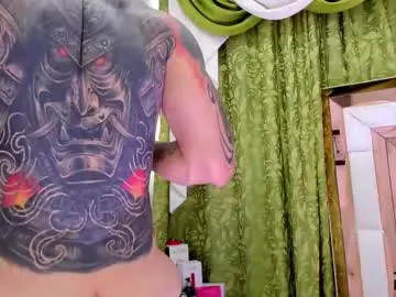 ZekeFrost – webcam model profile photo Image 18
