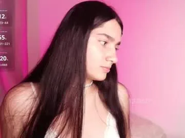 WitchAnnie – webcam model profile photo Image 6