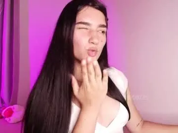 WitchAnnie – webcam model profile photo Image 8