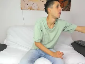 sweett_petite – webcam model profile photo Image 12