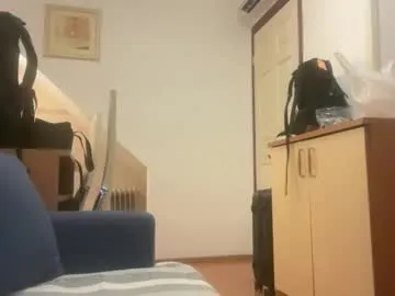 stripmens_ultimate – webcam model profile photo Image 17