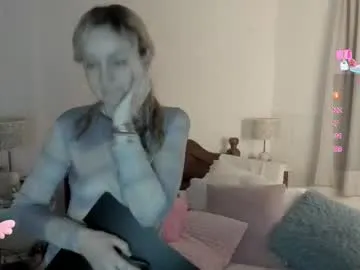 karensimilton – webcam model profile photo Image 3