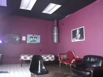 maya_blonde18 – webcam model profile photo Image 7