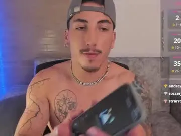 lunarose17 chat room preview Image 13