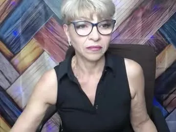 bisexualmilf – webcam model profile photo Image 10