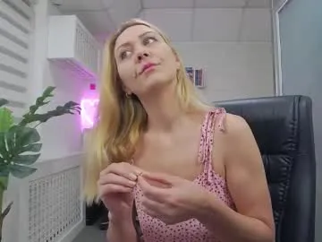 lizbethbiers – webcam model profile photo Image 14