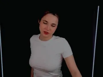 little_poetryy – webcam model profile photo Image 17