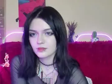 zui_lu – webcam model profile photo Image 5