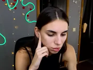 Playboy-909 – webcam model profile photo Image 12