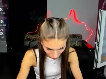 Playboy-909 – webcam model profile photo Image 17