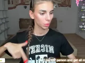 Playboy-909 – webcam model profile photo Image 8