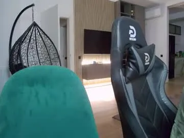 zui_lu chat room preview Image 19