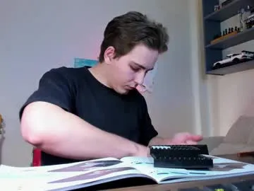 someone_sweet – webcam model profile photo Image 4