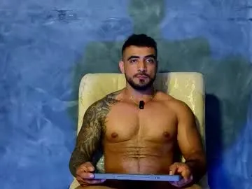 rikutorikukuto – webcam model profile photo Image 14