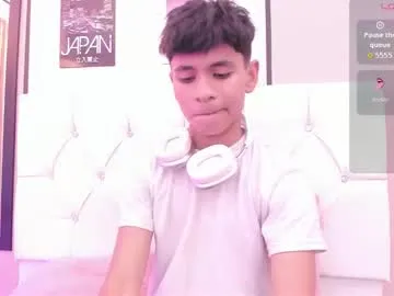 stargroup – webcam model profile photo Image 14