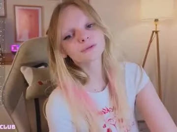 juli_1213 – webcam model profile photo Image 15