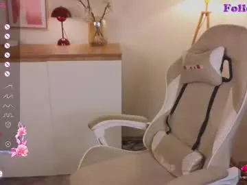 juli_1213 – webcam model profile photo Image 8