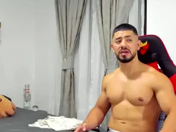 alexandjohntv – webcam model profile photo Image 15