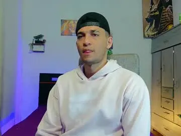 AlisaMoss – webcam model profile photo Image 13