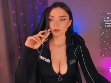 trainwithme – webcam model profile photo Image 5