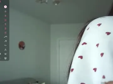 GFBOYS-111 – webcam model profile photo Image 12