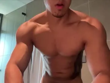 lioncluess – webcam model profile photo Image 9