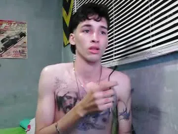 MaximoBenetti – webcam model profile photo Image 11