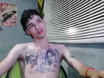 MaximoBenetti – webcam model profile photo Image 5