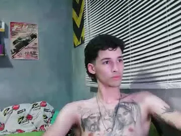 MaximoBenetti – webcam model profile photo Image 7