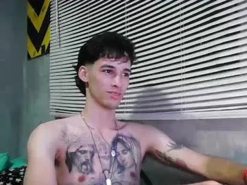 MaximoBenetti – webcam model profile photo Image 8