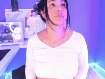 alana15 – webcam model profile photo Image 2