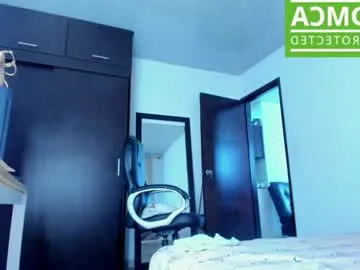 casey_meow_ – webcam model profile photo Image 17