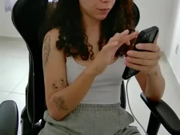 dears_pearlss – webcam model profile photo Image 7