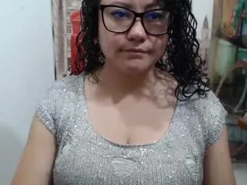 AshyHeavenn – webcam model profile photo Image 14
