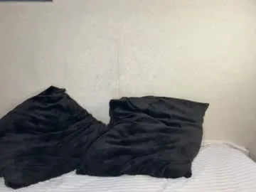 ZekeFrost – webcam model profile photo Image 18