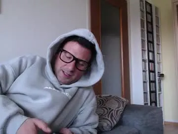 loving_ladies – webcam model profile photo Image 2