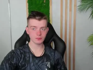 DomManlyGuy – webcam model profile photo Image 7