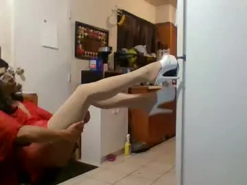 DomManlyGuy – webcam model profile photo Image 12