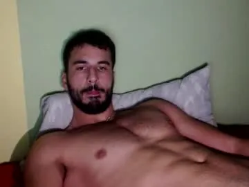 MaximoBenetti – webcam model profile photo Image 13