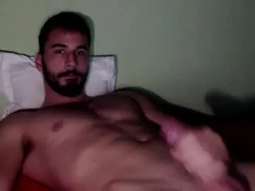 MaximoBenetti – webcam model profile photo Image 8