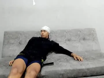 Kento26767 – webcam model profile photo Image 9