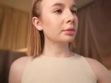 fit_vic – webcam model profile photo Image 5