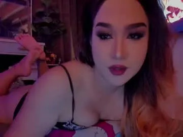 petites_perles – webcam model profile photo Image 17