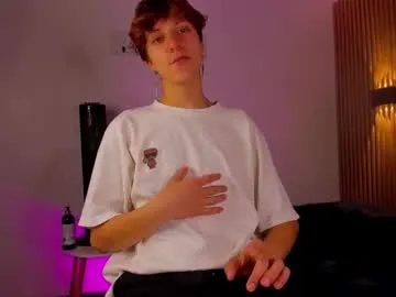 AnaSmile – webcam model profile photo Image 2