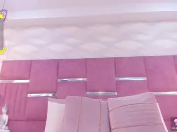 lovelyy_lovely – webcam model profile photo Image 5