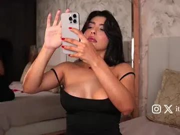 kittyummy – webcam model profile photo Image 11