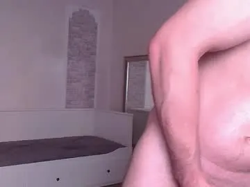 DomManlyGuy – webcam model profile photo Image 4