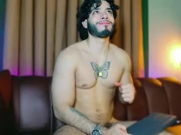 DomManlyGuy – webcam model profile photo Image 4